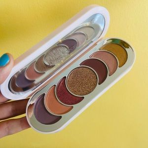 Brand New Rare Beauty Discovery Eyeshadow Palette